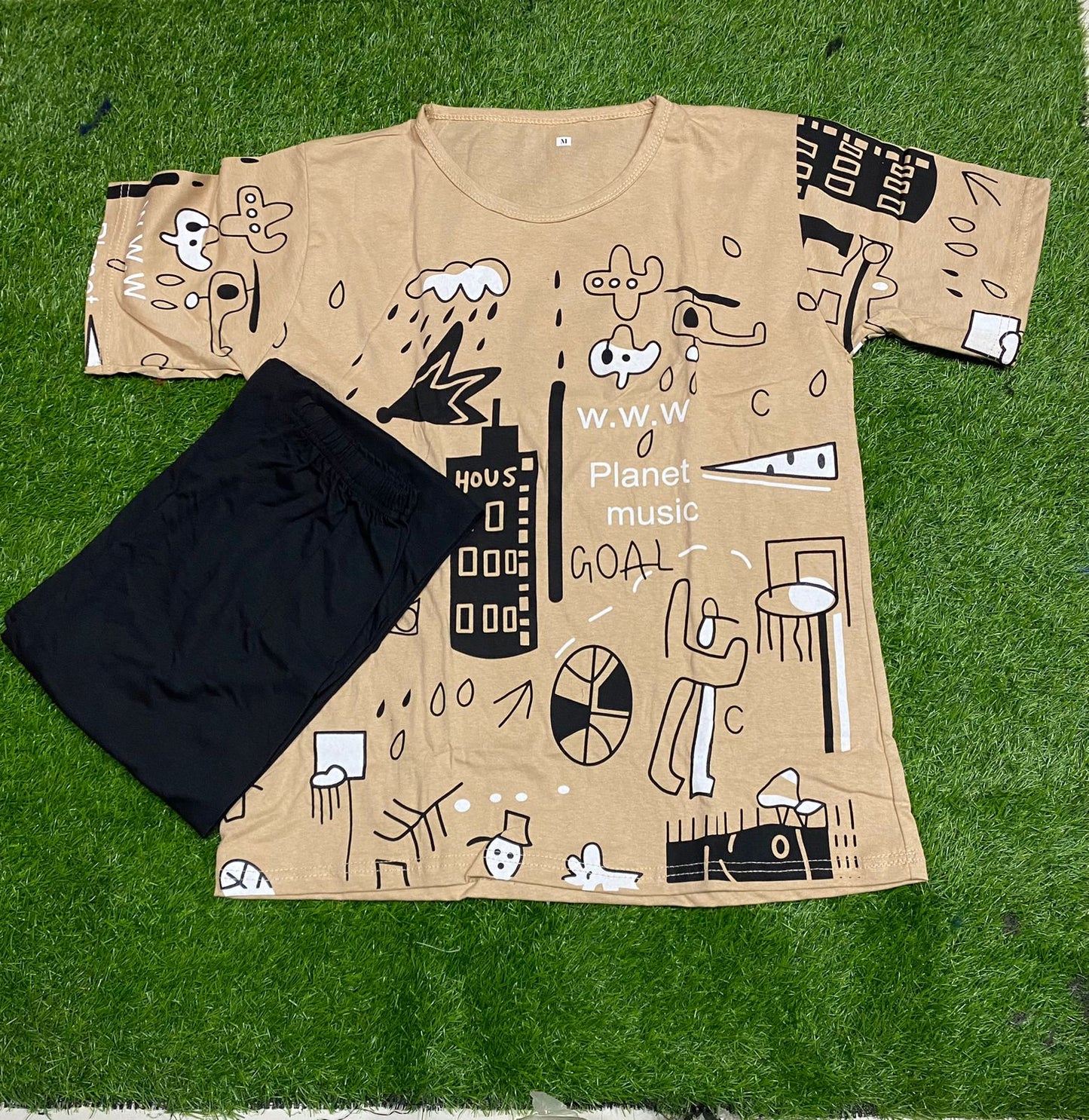 Brown Graphic Planet Printed T-shirt with Sold Black Trouser Dress